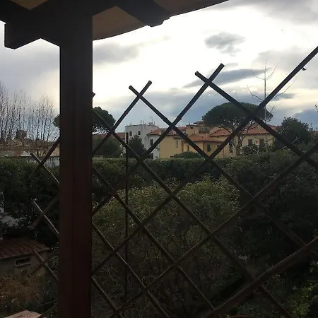 לינה וארוחת בוקר Maison Dei Miracoli 2*