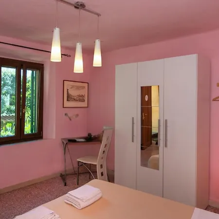 Maison Dei Miracoli לינה וארוחת בוקר