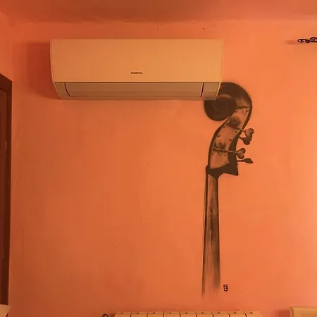 לינה וארוחת בוקר Maison Dei Miracoli 2*