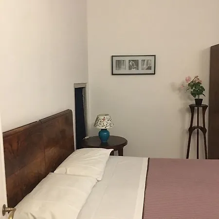 Maison Dei Miracoli לינה וארוחת בוקר פיזה