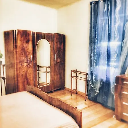 Maison Dei Miracoli לינה וארוחת בוקר 2*