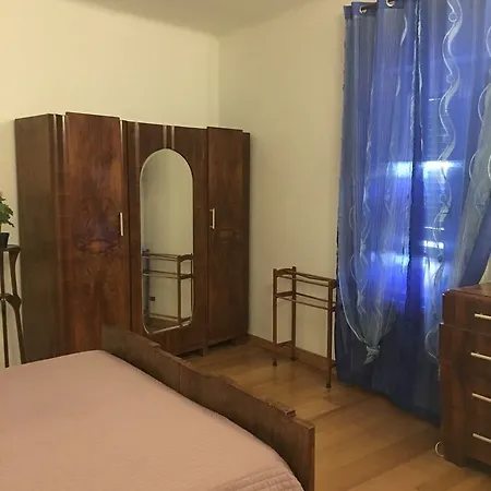 Maison Dei Miracoli לינה וארוחת בוקר 2*