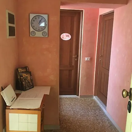 לינה וארוחת בוקר Maison Dei Miracoli 2*