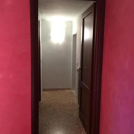 לינה וארוחת בוקר Maison Dei Miracoli 2*